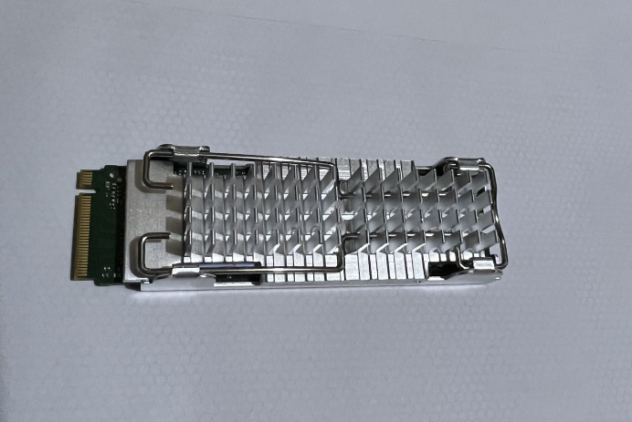 SSD散热